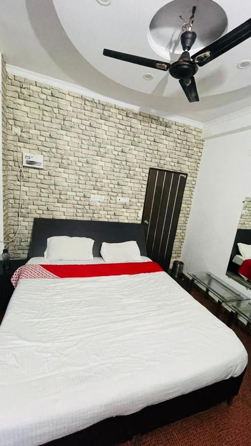 Hotel Pacific Grey By Wb Inn Lucknow Exterior photo